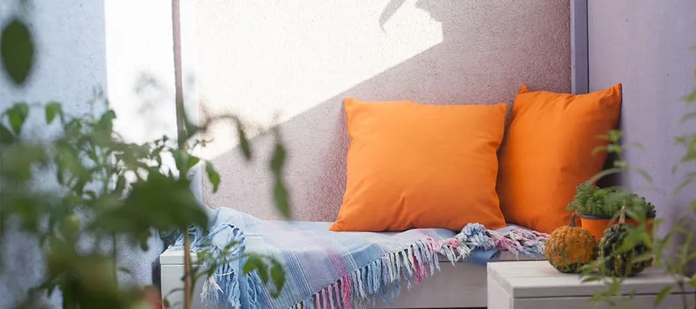 Kleiner Balkon? Improvisiere bei den Möbeln und schaffe eine individuelle Atmosphäre