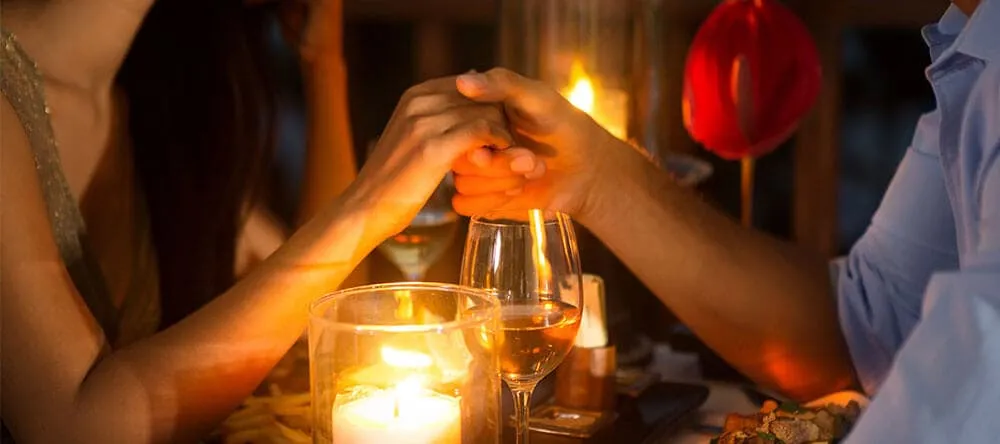 Mit der richtigen Beleuchtung wird der Abend auf dem Balkon zum kleinen Urlaub
