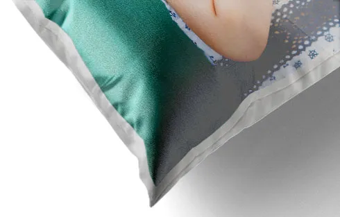 Fotokissen aus Satin Detailansicht