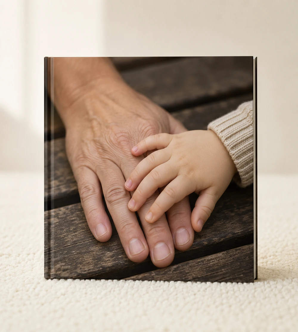 Fotobuch für Kinder aufgeschlagen